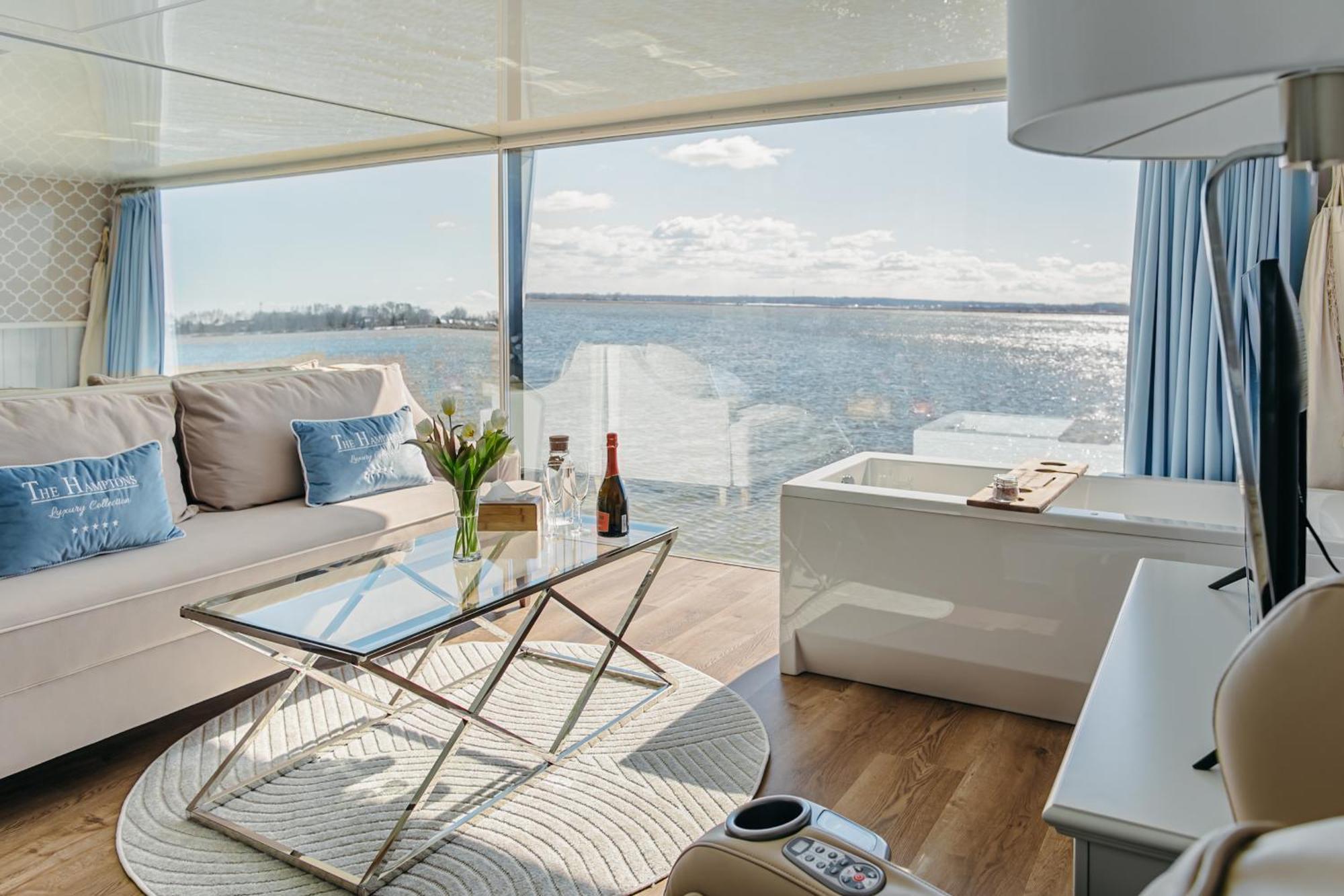 Grand Ht Houseboats - Domki Na Wodzie - Sauna, Jacuzzi, Kominek Mielno  Bagian luar foto